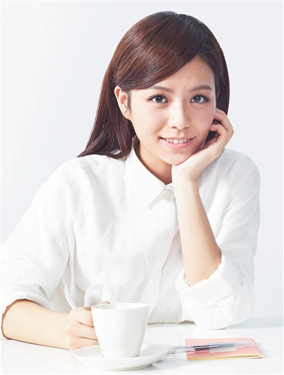 拥有相同女主角,《西虹市首富》一天票房超2亿