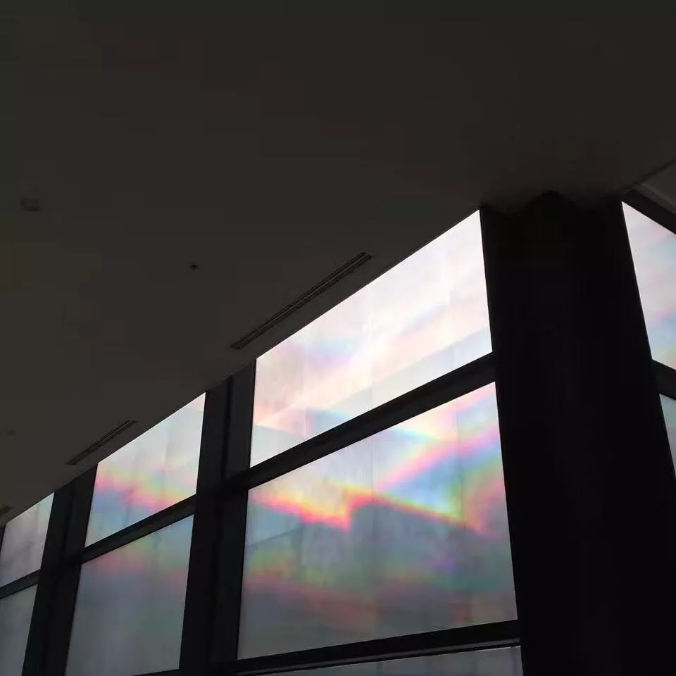 低调内涵的微信朋友圈背景图