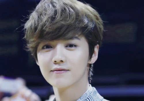 评论区被网友玩坏的明星们,蔡徐坤上榜,铁血