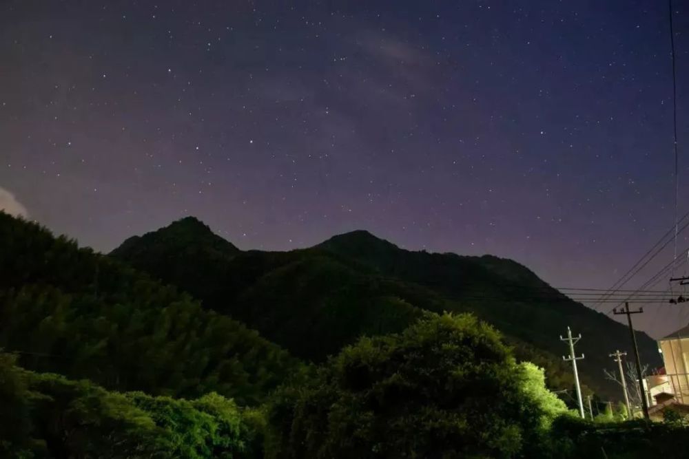 三伏天,到铅山这里玩水,烧烤,仰望星空,想想都很美!