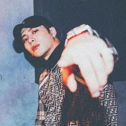 王嘉尔小侄女空降《放开我北鼻》，嘉尔被无视，网友：看看叔叔吧