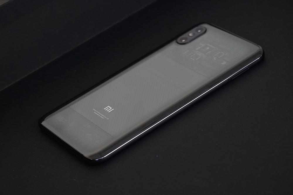 值得2个月等待 小米8透明探索版开箱