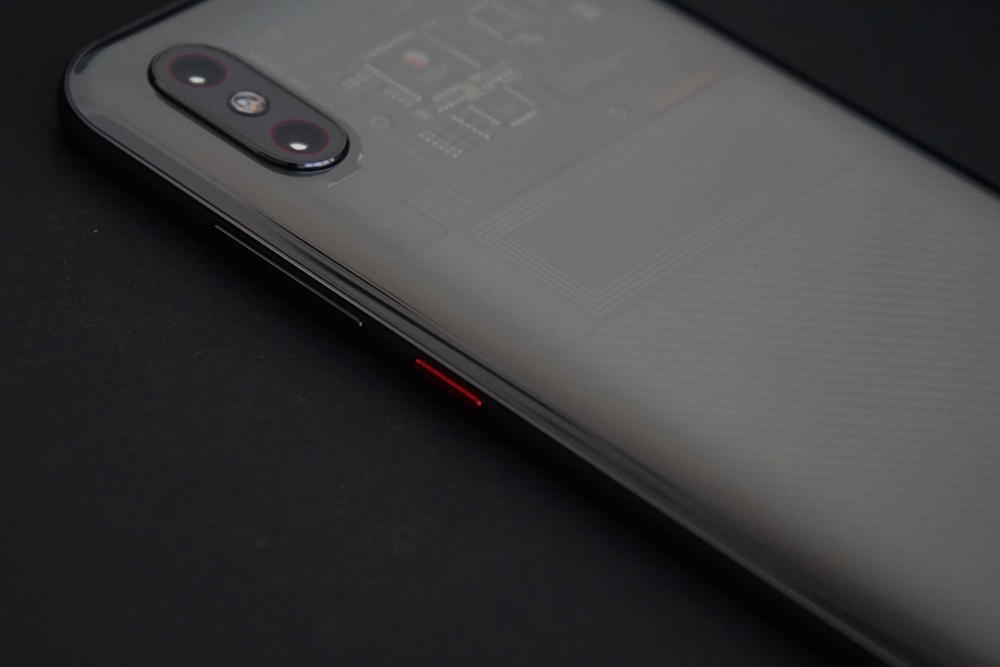 值得2个月等待 小米8透明探索版开箱