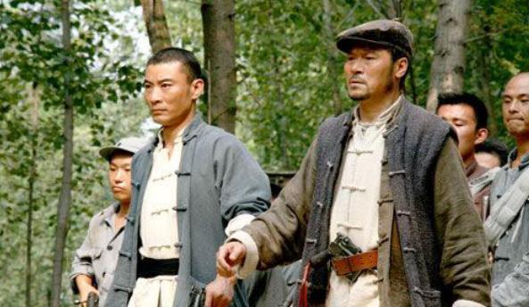 《铁道游击队》里队长“刘洪”88岁逝世，银幕形象令人难忘