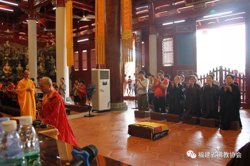 7月31日,恭迎观世音菩萨成道日,省佛协常务副会长,泉州承天寺方丈向