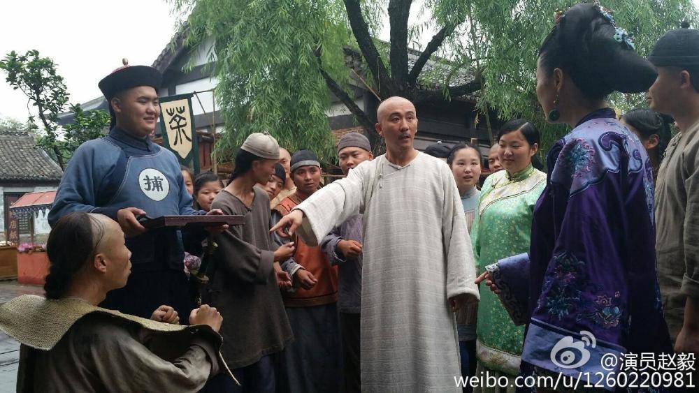 梨园世家出身，《大宅门》一炮而红，这位北京小爷才是京圈实力派