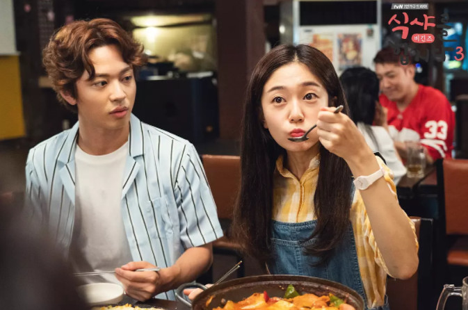 高期待低口碑?《一起吃饭吧3》问题多多，难以超越前两部