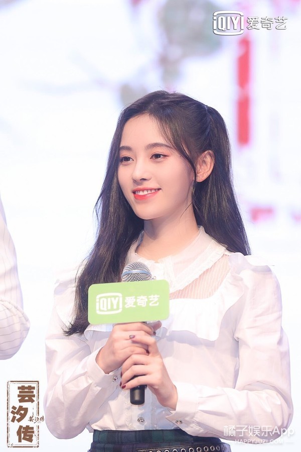 《芸汐传》要出番外篇,鞠婧祎自曝拍亲密戏尴