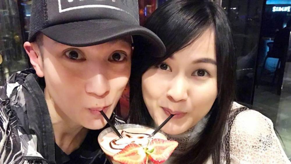 娱乐圈的"隐婚高手":薛之谦离婚才曝光,成龙一瞒就是16年