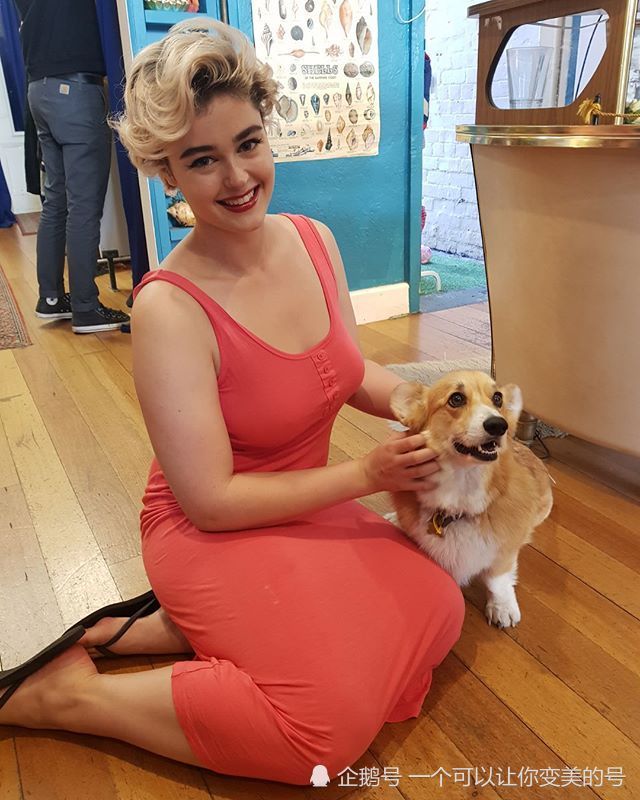 斯蒂凡尼·费拉里奥(stefania ferrario), 今年23岁,是一位来自