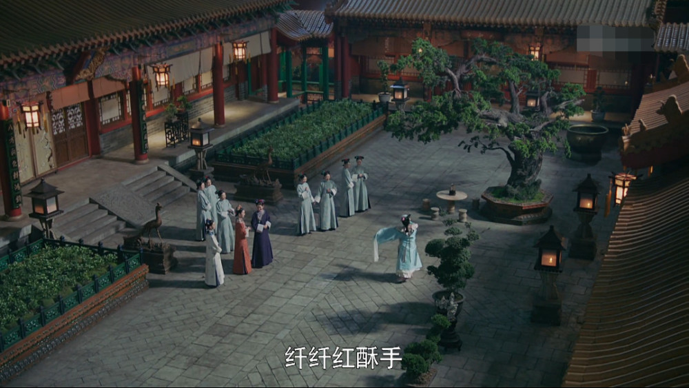 秦岚自曝拍戏跳舞都用替身,《延禧攻略》这里