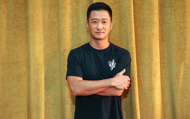他曾是替身，受到吴京提拔，让甄子丹重用，今年4部电影为他造势
