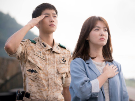 令人嫉妒的5对同姓恋明星夫妻,看到他孩子名