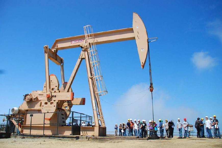 最适合男生报考的4个理科专业,就业前景好,未