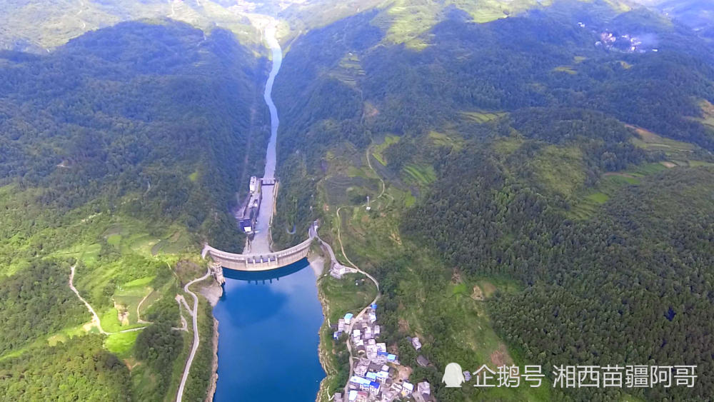 航拍湖南凤凰县长潭岗水库,全凤凰古城的饮水之源