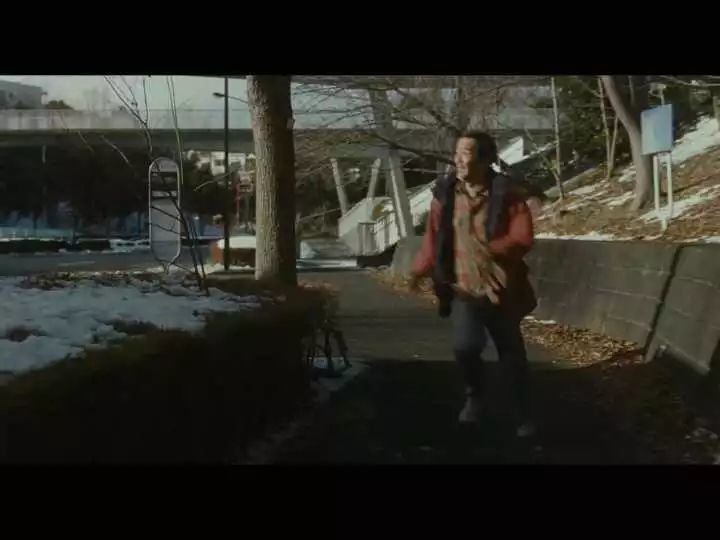 《小偷家族》解密篇: 阿治和信代,真的杀过人吗