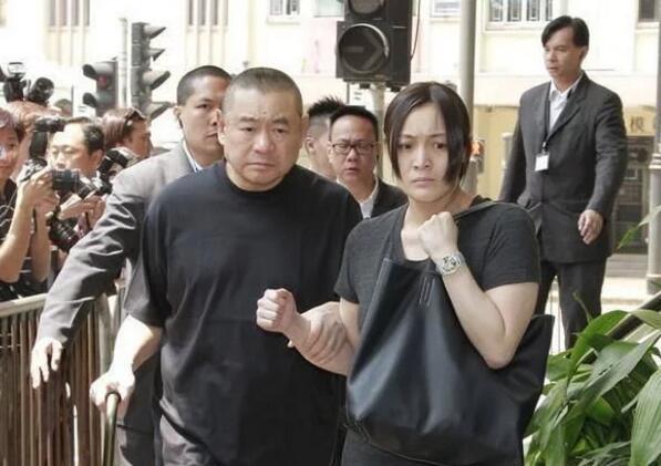 都说甘比高情商,其实大刘身边最高情商的女人