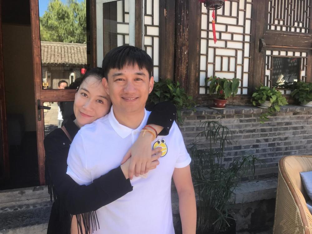 她是黄磊的学生，入行20年始终不红，如今41岁婚姻成谜