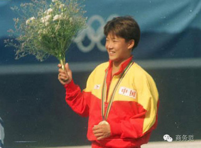 吴敏霞、郭晶晶、伏明霞的冠军之争,简直是一