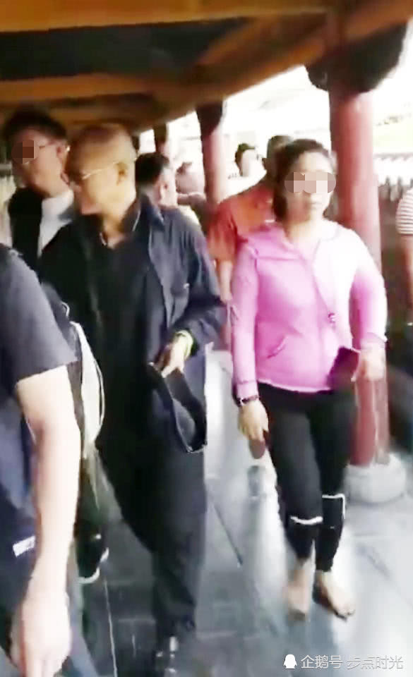 网友五台山偶遇李连杰,精神倍儿爽,曾经的少林