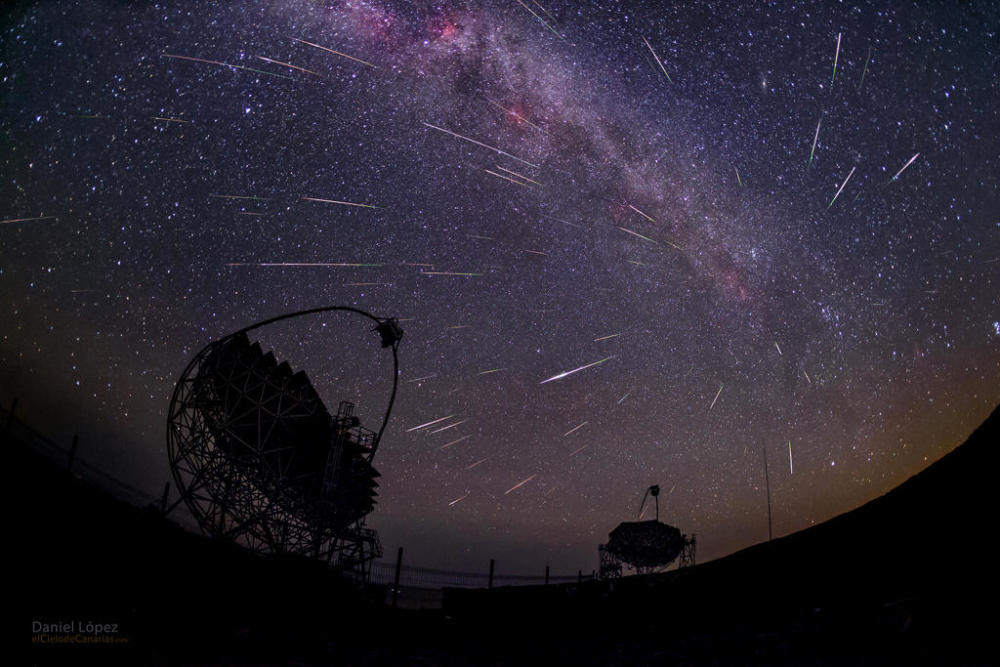 英仙座流星雨来袭,专业星空摄影师教你拍摄流星雨大片