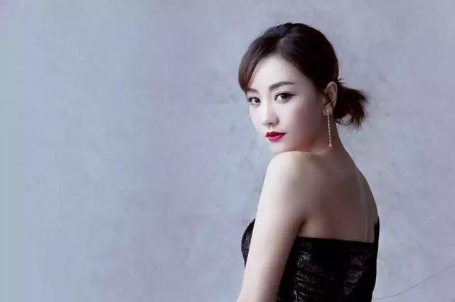杨蓉在《沙海》中从主演变成特别出演？网友：请尊重她的劳动成果