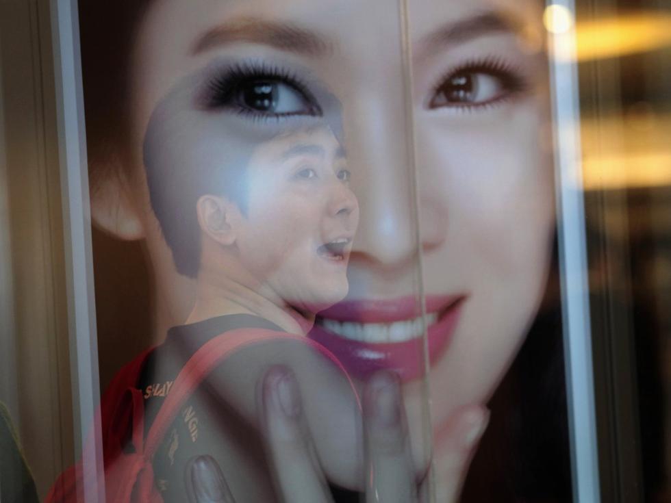 【发现世界】 靠脸翻身 的韩国女人