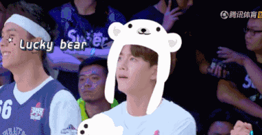 表情包:这帮小哥哥人帅球技高 就连