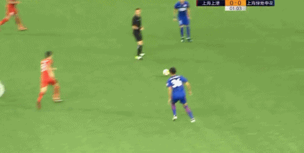 中超-上港2-0双杀申花坐稳第3 武磊世界波胡尔克点射