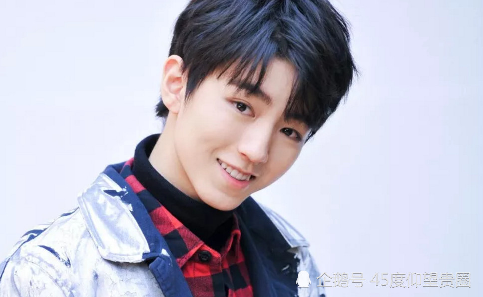 流量明星不易做,王俊凯两年没回家,迪丽热巴四