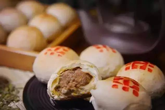 魔都18家网红鲜肉月饼报告:榨菜鲜肉 小龙虾鲜肉…_大申网_腾讯网