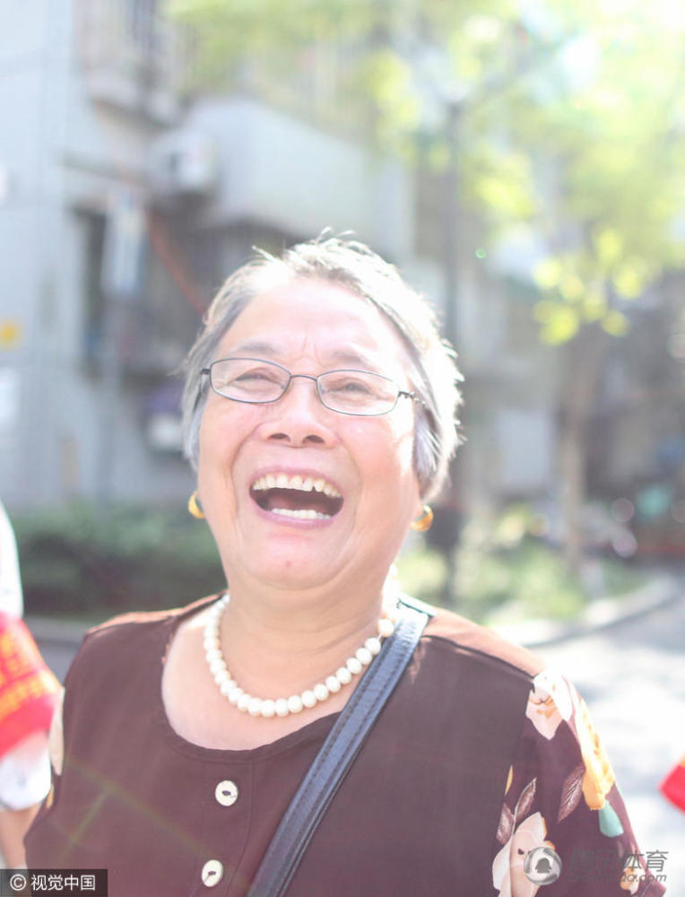 听傅园慧奶奶讲故事 探洪荒之力发源地_学生时