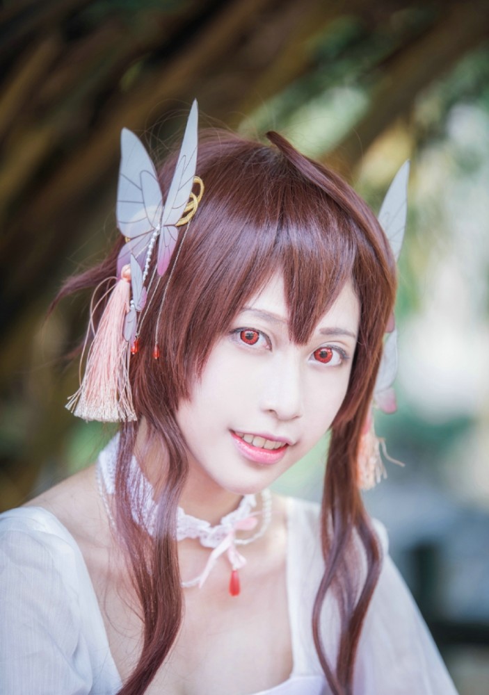 vsinger,小姐姐cosplay乐正绫,镜花水月不过一场空梦