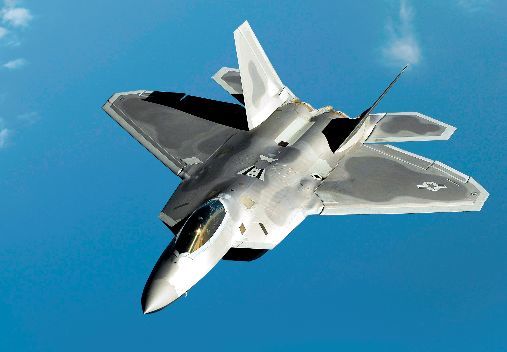 中国第一款完全国产战斗机!战力爆表堪比歼20