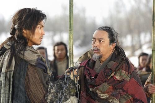 武侠小说奇遇多：坠崖后我成了魔教教主？