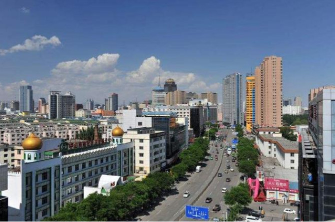 看蒙古国首都乌兰巴托,再看内蒙古首府,如今差距不是一般大