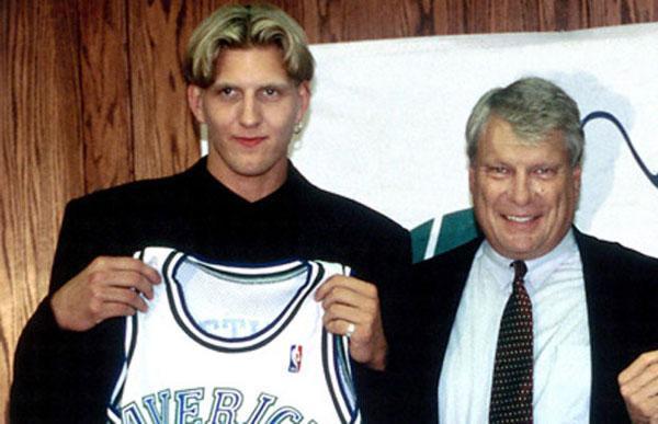 选秀后便被交易 哪位巨星最令旧主后悔_学生时