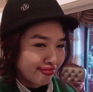 跳远我不会,我给大家表演个狗啃泥吧