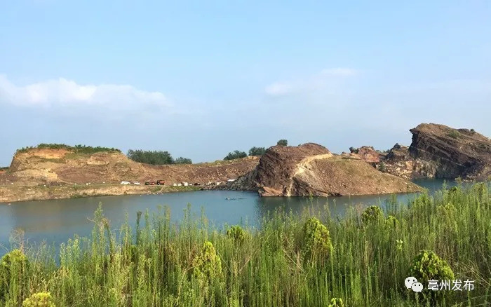 涡阳县龙山,位于县城东北二十五华里处,海拔105米.