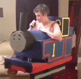 搞笑gif趣图:就欣赏这样主动的女人