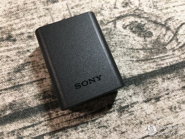 特立独行才是真索尼--Sony Xperia XZ2 开箱测