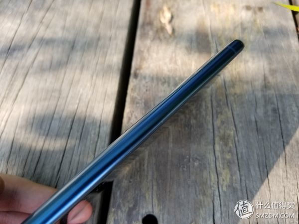 特立独行才是真索尼--Sony Xperia XZ2 开箱测
