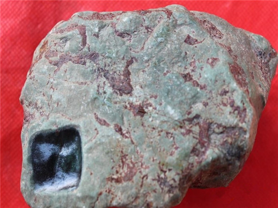 雅觅赌石知识——墨翠都产自哪些场口，各有什么特点！