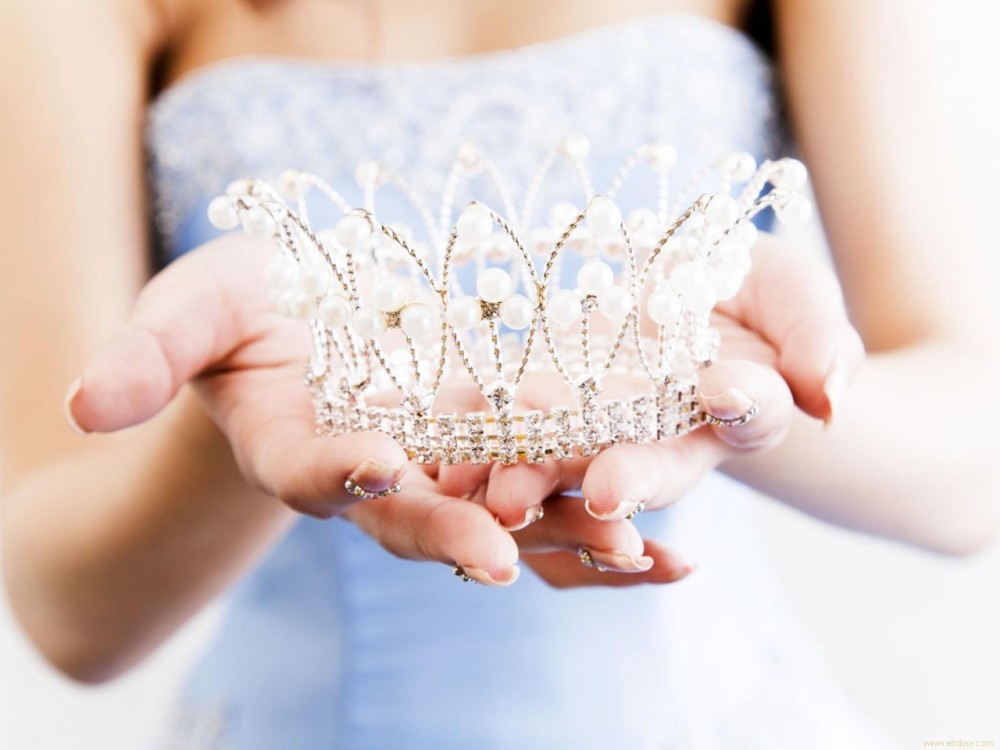 在上海份子钱出多少合适?心在流血啊