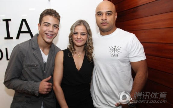 拼爹时代!有个体坛星爸你会怎样?_学生时代