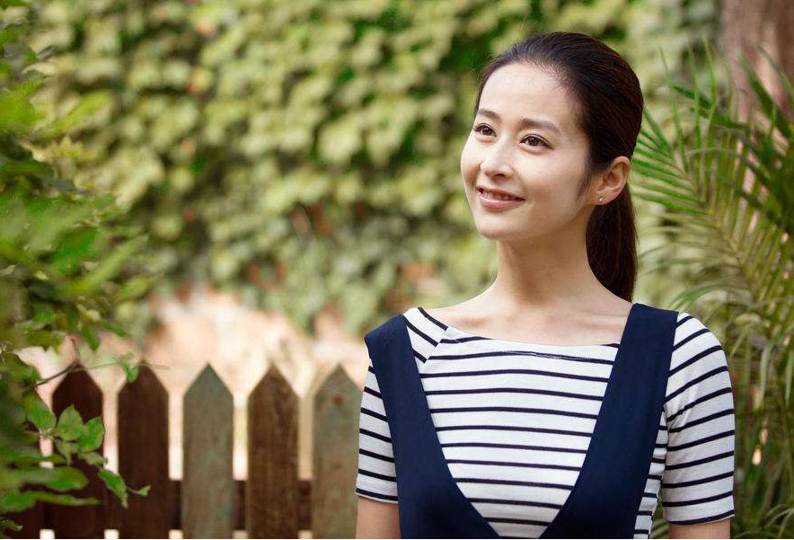 程莉莎年龄到底有多大?连度娘都不知道,她对