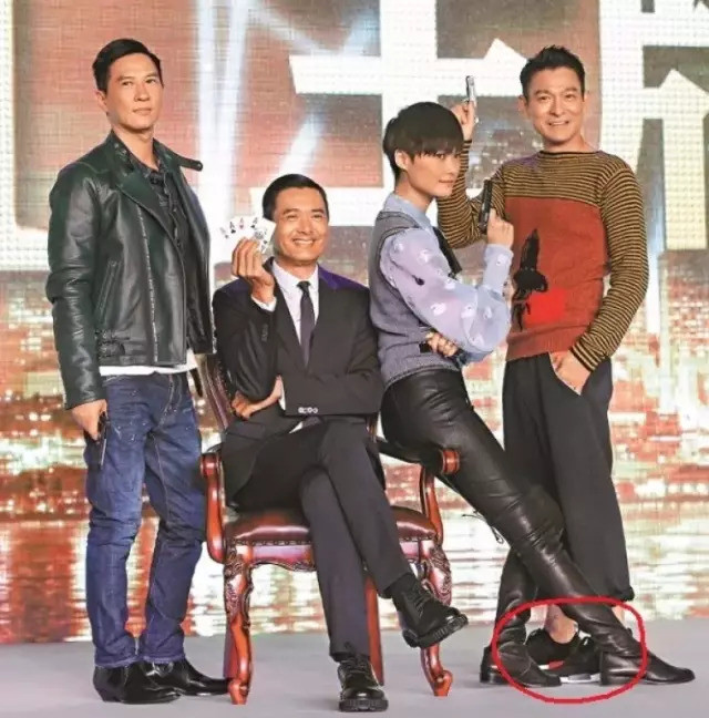 赌神师徒周星驰,刘德华,周润发不单飚演技,更彪鞋子