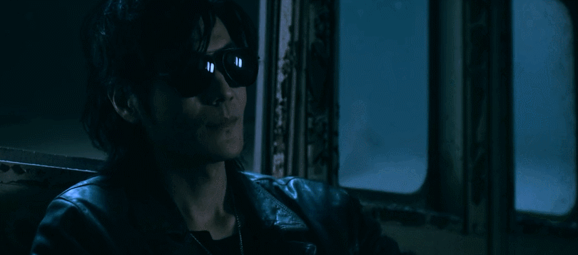 《沙海》解雨臣被胖子邀请一同泡澡,黑瞎子小皮鞭已备