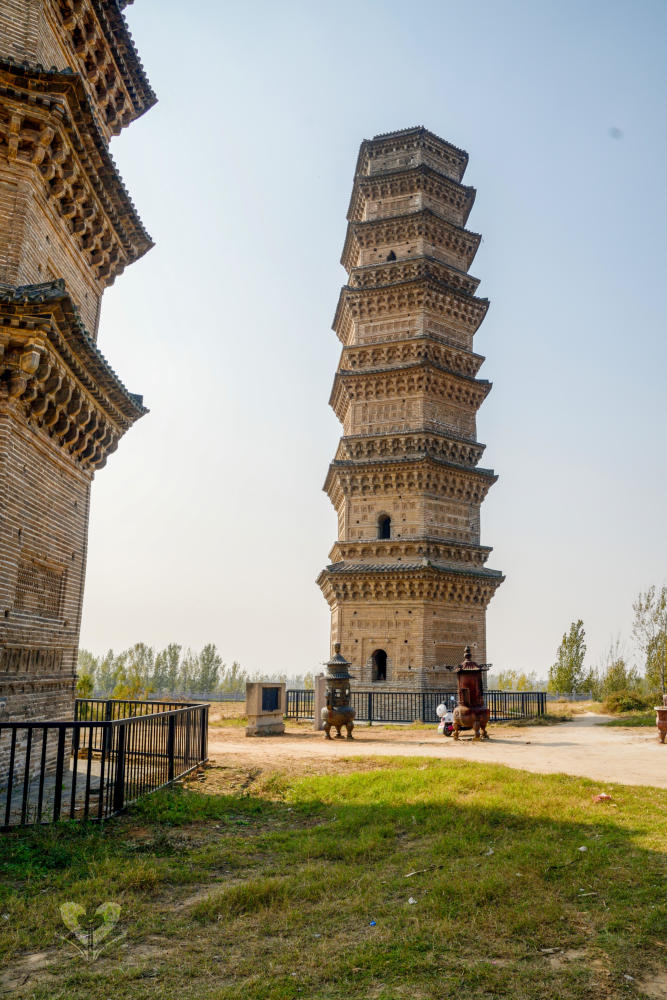 双塔寺 宋代寿圣寺 全国重点文物保护 郑州中牟的"比萨斜塔"名胜古迹