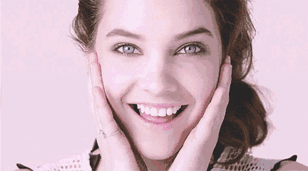 你曾为了美白牙齿试过哪些方法?会比泫雅用油漱口还疯狂吗?